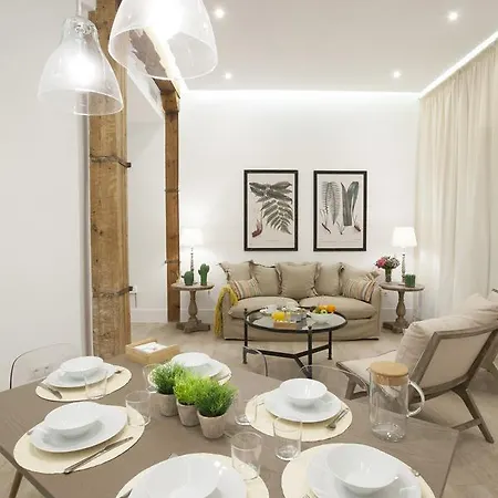 Gr Suites Boutique Catedral Malaga Exterior photo